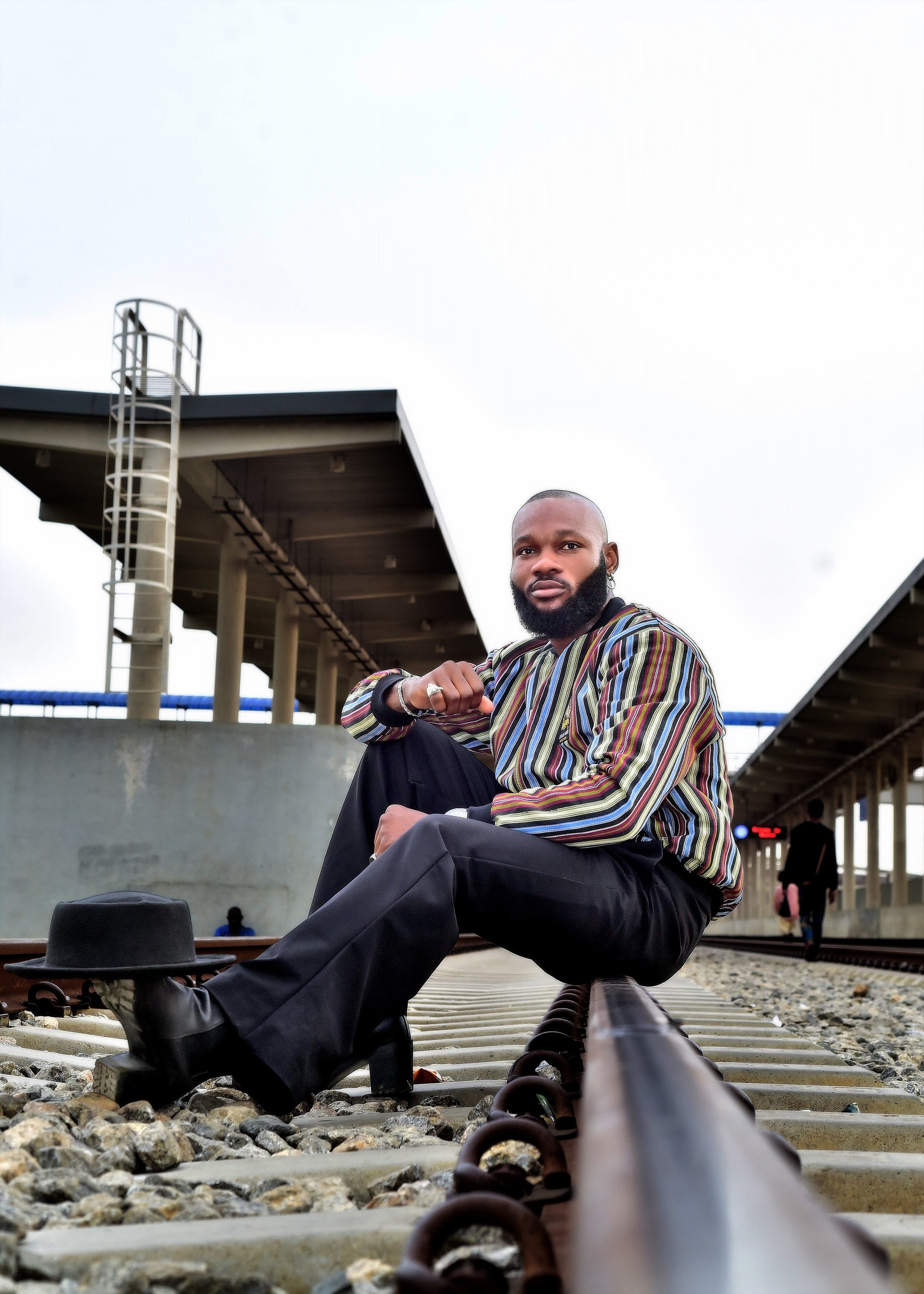 ÀKÍN – The Brave Edition