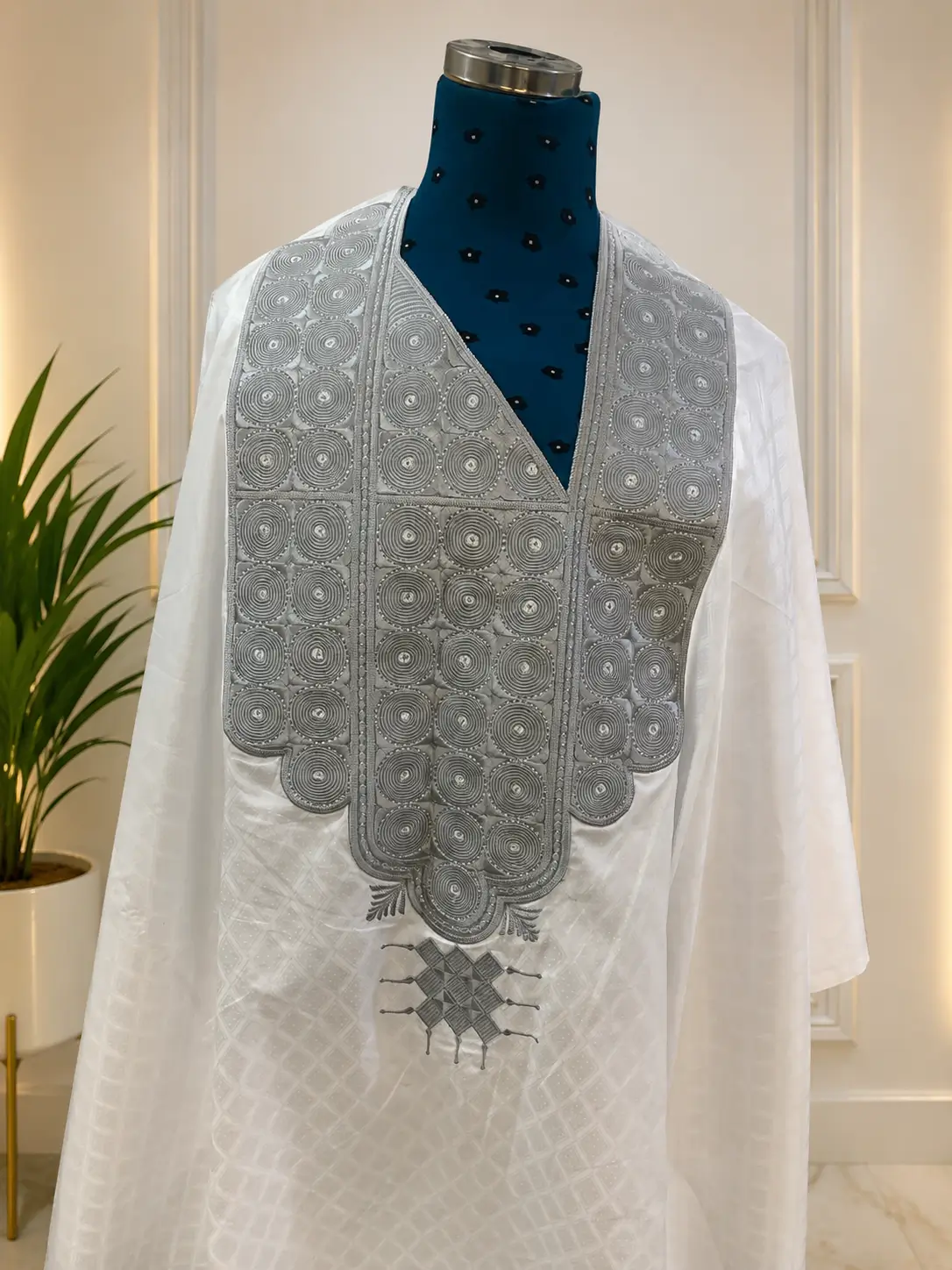 Royale Agbada – White & Silver Agbada